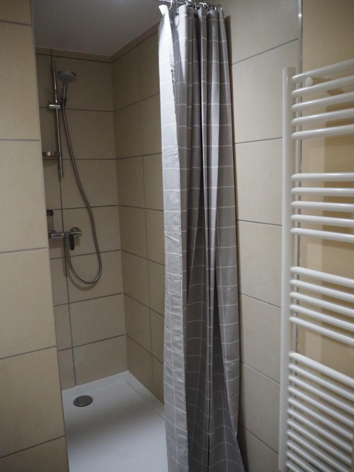 Vacanceole - Residence La Residence 莱德萨阿尔卑斯 客房 照片